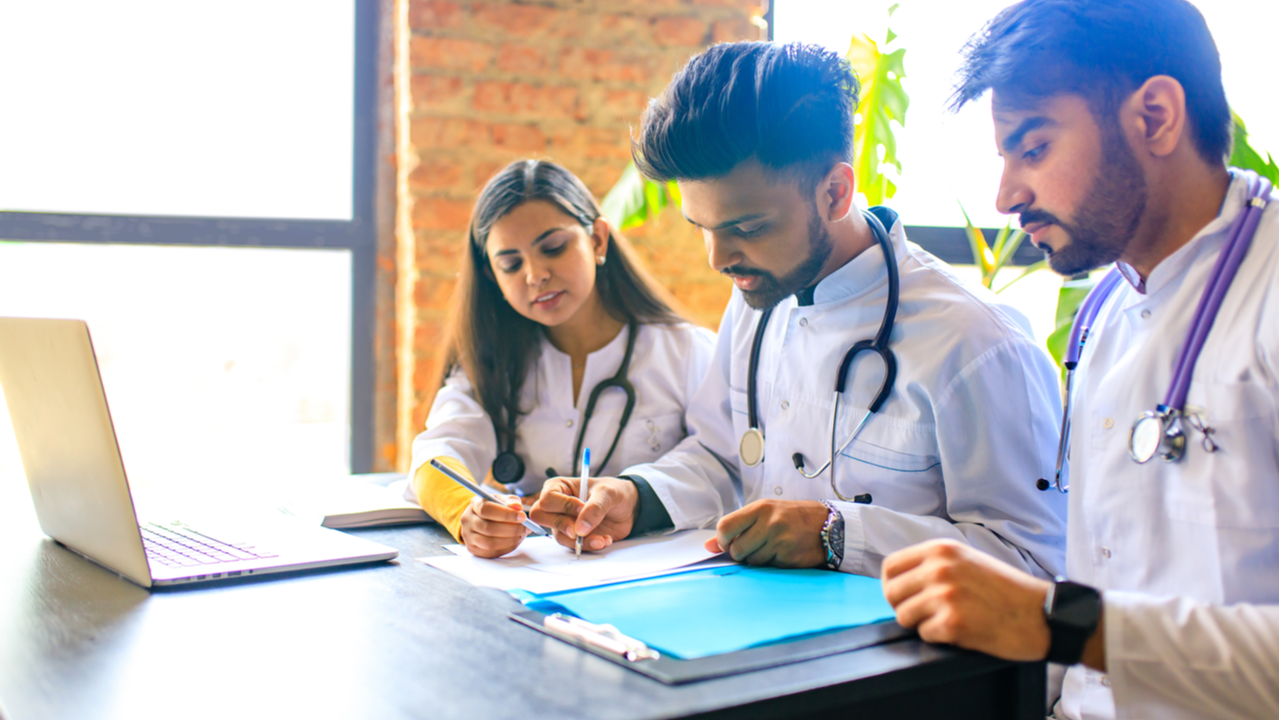 the-ultimate-guide-to-study-mbbs-in-canada-2022-eligibility-fees