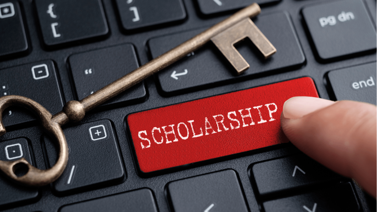 merit-based-scholarships-meaning-eligibility-how-you-can-get-it