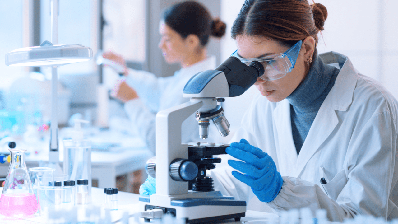 phd in biotechnology in canada with scholarship